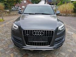 Grau Gebraucht 2010 Audi Q7 S-Line SUV | 7.999 € (Guter Preis)