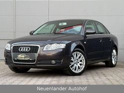 Grau Gebraucht 2007 Audi A4 Business Limousine | 4.990 € (Fairer Preis)