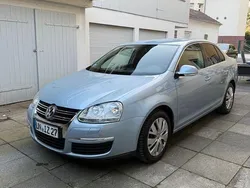 Silber Gebraucht 2010 VW Jetta Highline Limousine | 7.100 € (Fairer Preis)