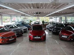 Rot Gebraucht 2015 Mazda 2 Prime-Line Limousine | 6.990 € (Superpreis)