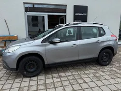 Grau Gebraucht 2015 Peugeot 2008 Active SUV | 7.490 € (Fairer Preis)