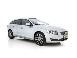 Grau Gebraucht 2016 Volvo V60 Momentum Kombi | 9.945 € (Fairer Preis)