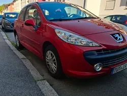 Rot Gebraucht 2009 Peugeot 207 Kleinwagen | 4.199 € (Etwas zu teuer)