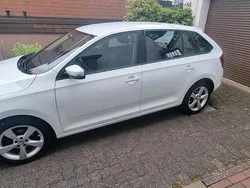 Weiß Gebraucht 2017 Skoda Rapid Cool Edition Limousine | 7.500 € (Superpreis)
