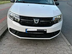 Weiß Gebraucht 2019 Dacia Logan Limousine | 4.350 € (Superpreis)