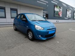 Blau Gebraucht 2014 Mitsubishi Space Star Plus Limousine | 4.500 € (Fairer Preis)