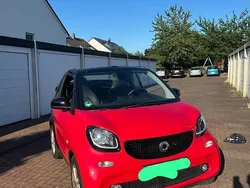 Rot Gebraucht 2018 Smart ForTwo Cabrio Prime Cabrio | 11.999 € (Fairer Preis)