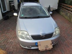 Silber Gebraucht 2003 Toyota Corolla Kombi | 2.900 € (Fairer Preis)