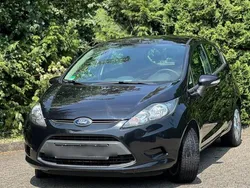 Schwarz Gebraucht 2011 Ford Fiesta Ambiente Kleinwagen | 3.800 € (Fairer Preis)