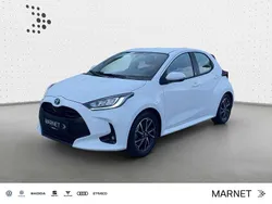 Super white 2 Gebraucht 2022 Toyota Yaris Comfort Limousine | 17.930 € (Guter Preis)