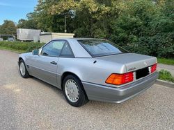 Silber Gebraucht 1992 Mercedes SL300 Cabrio | 26.900 €