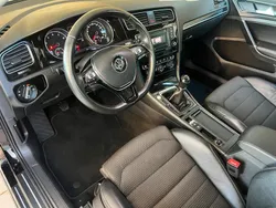 Schwarz Gebraucht 2016 VW Golf VII Limousine | 16.500 €