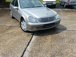 Grau Gebraucht 2004 Mercedes C180 Limousine | 4.490 € (Fairer Preis)