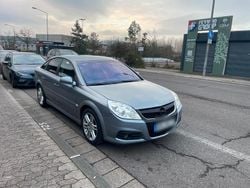 Grau Gebraucht 2005 Opel Vectra GTS Limousine | 1.999 € (Superpreis)