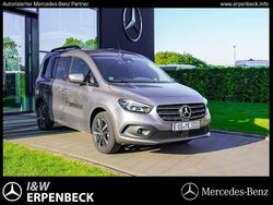 Chromitgrau Gebraucht 2023 Mercedes T180 Progressive Van / Kleinbus | 31.850 € (Fairer Preis)