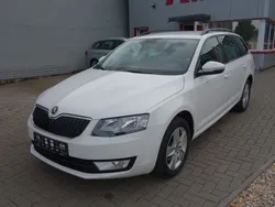 Weiß Gebraucht 2014 Skoda Octavia Elegance Kombi | 7.889 € (Guter Preis)