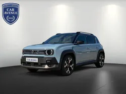 Blau Gebraucht 2025 Renault 4 E-Tech Komfort SUV | 35.990 € (Fairer Preis)