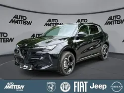 Schwarz Neu 2025 Alfa Romeo GT Junior SUV | 32.390 € (Fairer Preis)