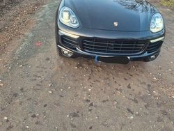 Schwarz Gebraucht 2015 Porsche Cayenne SUV | 25.500 € (Guter Preis)