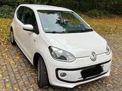 Weiß Gebraucht 2015 VW up! move up! Kleinwagen | 5.950 € (Fairer Preis)