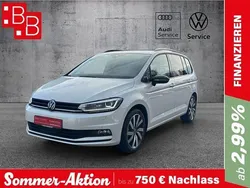 Weiss Gebraucht 2024 VW Touran Pro Van / Kleinbus | 35.450 € (Superpreis)