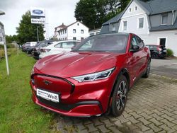 Lucidrot metallic Gebraucht 2021 Ford Mustang Mach-E SUV | 35.990 € (Fairer Preis)