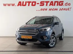 Chromablau metallic Gebraucht 2019 Ford Kuga Titanium SUV | 19.490 € (Guter Preis)