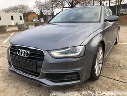 Grau Gebraucht 2014 Audi A4 Ambition Limousine | 9.700 € (Etwas zu teuer)