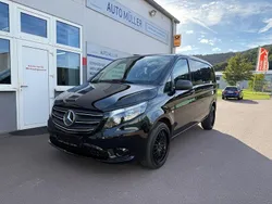 Schwarz Gebraucht 2020 Mercedes Vito Van / Kleinbus | 24.000 € (Superpreis)