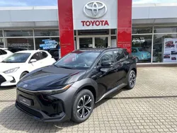 Onxyschwarz Gebraucht 2023 Toyota bZ4X Comfort SUV | 32.990 € (Fairer Preis)