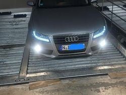 Silber Gebraucht 2010 Audi A5 Sportback Comfort Kleinwagen | 10.799 € (Guter Preis)