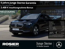 Schwarz / nachtschwarz Gebraucht 2021 Mercedes EQA250 Electric Art SUV | 29.890 € (Fairer Preis)