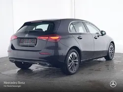 Schwarz Gebraucht 2024 Mercedes A200 Advanced Kleinwagen | 29.890 € (Fairer Preis)