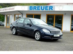 Blau Gebraucht 2014 Mercedes C200 Limousine | 13.880 € (Etwas zu teuer)