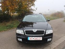 Schwarz Gebraucht 2007 Skoda Octavia Ambiente Kombi | 1.950 € (Guter Preis)