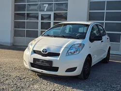 Weiß Gebraucht 2009 Toyota Yaris Kleinwagen | 3.999 € (Fairer Preis)