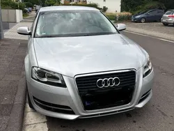 Silber Gebraucht 2011 Audi A3 Sportback Ambiente Kombi | 8.300 € (Guter Preis)