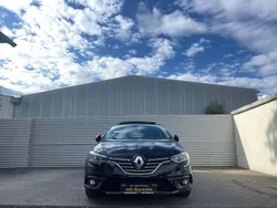 Schwarz Gebraucht 2017 Renault Mégane IV Bose Edition Limousine | 10.999 € (Etwas zu teuer)