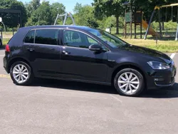 Schwarz Gebraucht 2015 VW Golf VII LOUNGE Limousine | 8.800 € (Guter Preis)