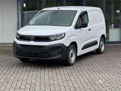 Weiss standard Neu 2025 Opel Combo Basis Van / Kleinbus | 21.950 € (Fairer Preis)