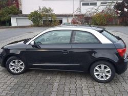 Schwarz Gebraucht 2011 Audi A1 Ambition Kleinwagen | 6.500 € (Fairer Preis)
