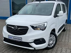 Jade weiss/arktis weiss Gebraucht 2020 Opel Combo Life Edition Van / Kleinbus | 14.950 € (Guter Preis)