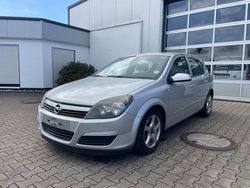 Silber Gebraucht 2005 Opel Astra Edition Limousine | 990 € (Superpreis)