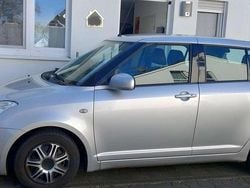 Silber Gebraucht 2009 Suzuki Swift Comfort Limousine | 3.776 € (Fairer Preis)
