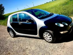 Schwarz Gebraucht 2005 Smart ForFour Kleinwagen | 2.000 € (Teuer)