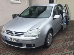 Silber Gebraucht 2007 VW Golf V Edition Limousine | 5.900 € (Teuer)