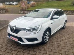 Gebraucht 2017 Renault Mégane IV Limousine | 8.990 € (Guter Preis)