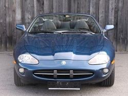 Blau Gebraucht 1997 Jaguar XK8 Cabrio | 44.999 €