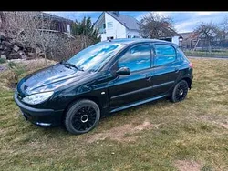 Schwarz Gebraucht 2006 Peugeot 206 Kleinwagen | 2.500 € (Teuer)