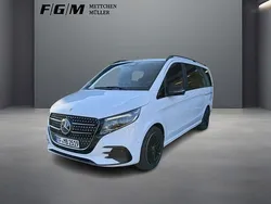 Bergkristallweiß Gebraucht 2025 Mercedes V300 Avantgarde Van / Kleinbus | 89.770 €